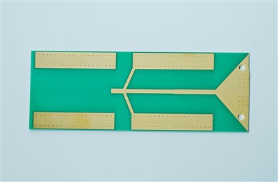 اینٹینا ہائی فریکوینسی پی سی بی